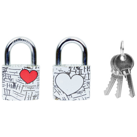 Zamek żeliwny w blistrze z kolorowym nadrukiem i miejscem na wpisanie nazwiska RICHTER RV.OVAL.38.JU2