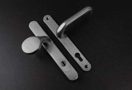 Okucia zabezpieczające MPK - SECURO A04 PLUS - USO M1 COSLAN (F9 - Stal nierdzewna anodowana) - z osłoną